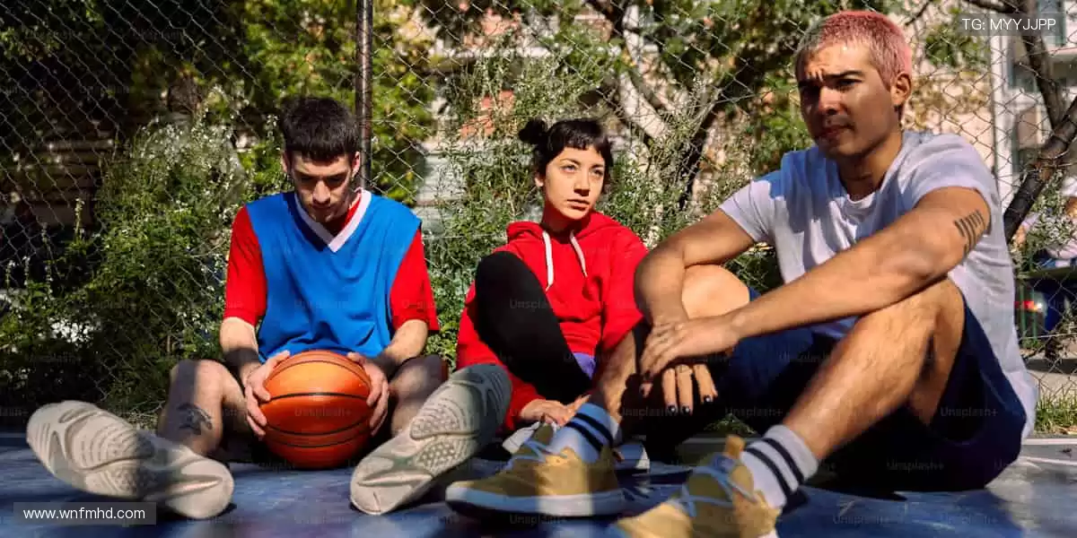 📱 指尖轻点,赛事同步全球!🌍